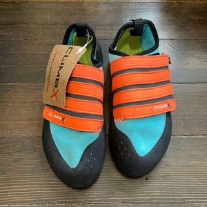 Climb X Kinder NWT children’s climbing shoes